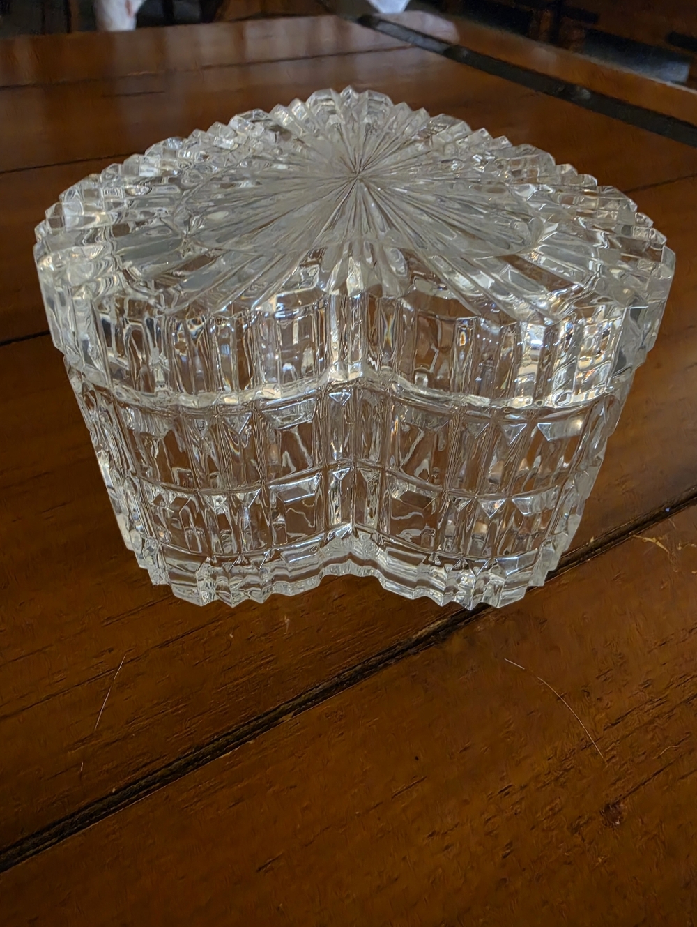 Vintage Crystal Glass Heart Trinket Dish - Picture 4 of 7